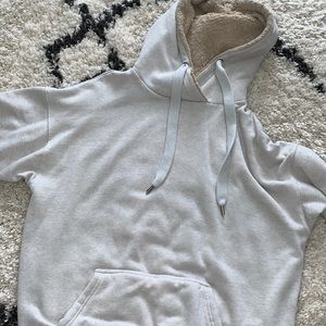 Aerie cream sweatshirt